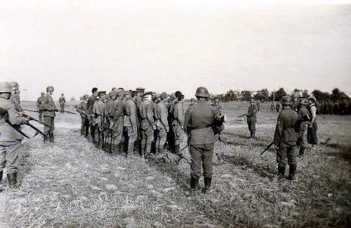 Guarding prisoners