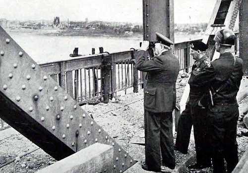 Watching the Rhine crossings