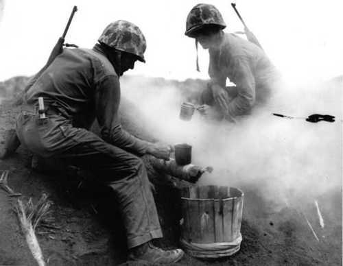 Sulphur pit warming coffee