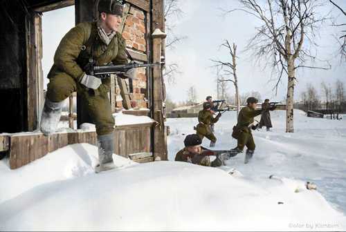 1943