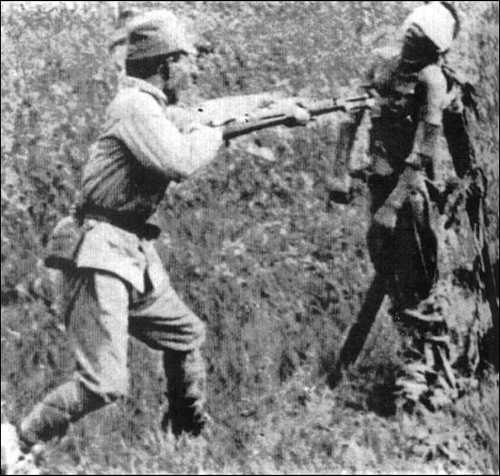 Chinese P.O.W Execution 