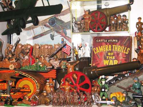  Old toy soldiers, made in the U.S.A.