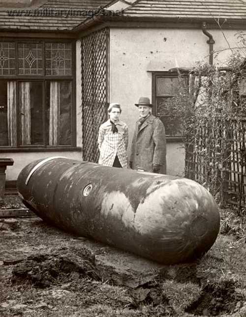 Parachute Mine