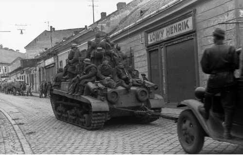 Hungarian convoy 2