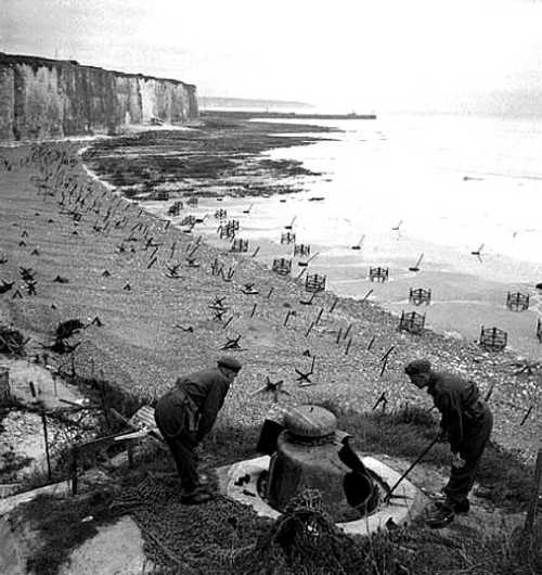 Beach obstacles