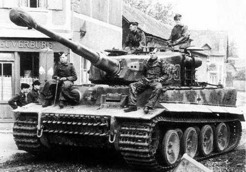 Tiger I tank - before the storm