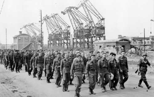 Canadians march to captivity
