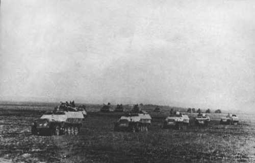 Romanian forces advance with SDKFZ 251's