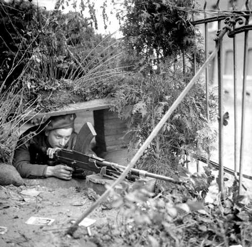 On guard with a Bren gun