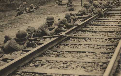 Japanese troops 