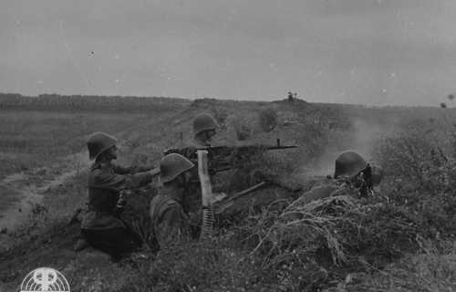 HMG Team firing. 02.