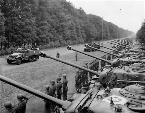 Inspection by the top General