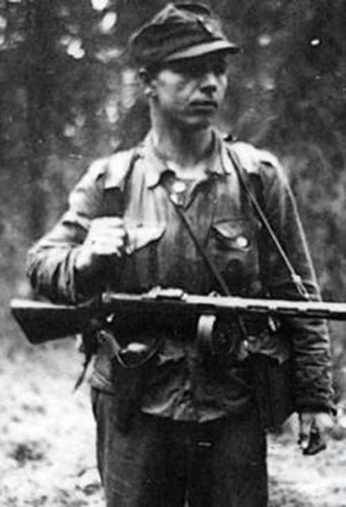 Long range patrolman