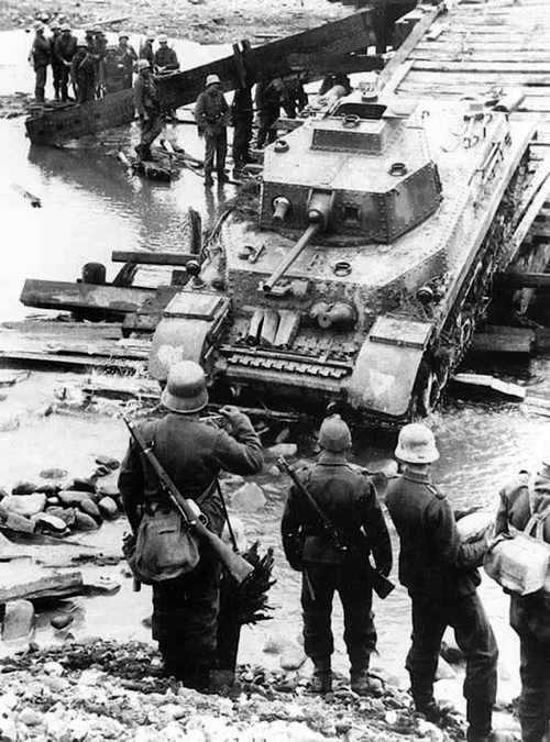 Hungarian Turan I Tank Crossing