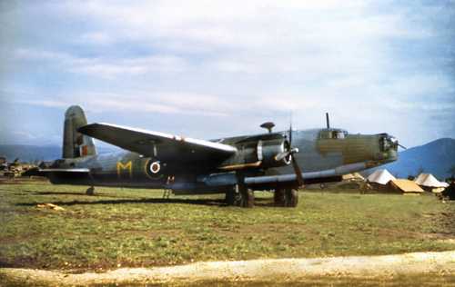 Vickers Warwick in Italy