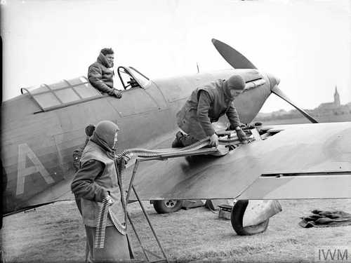 Arming a fighter plane