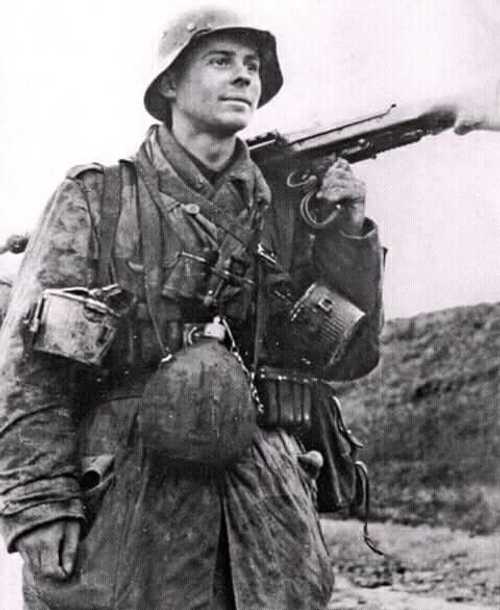 MG42 teammember