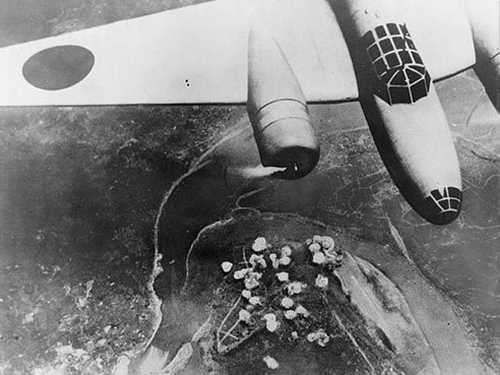 Bombing Chongqing