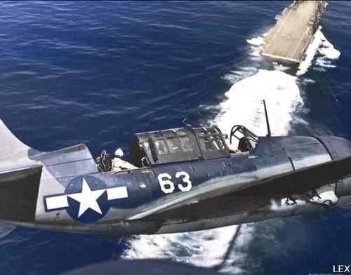 Curtiss SB2C