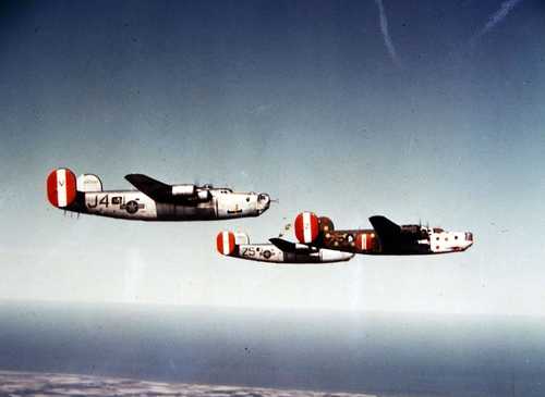 Assembly plane of the 458th BG