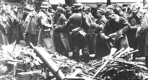 Polish soldiers surrending