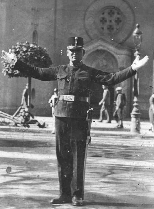 Hungarian policeman 1939