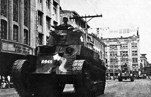 Japanese tank in the streets of manila