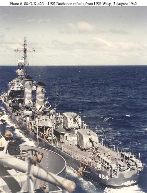 USS Buchanan refuels from USS Wasp
