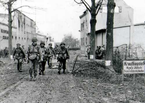 Entering town east of Aachen