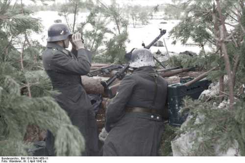German MG 15 Position in Russia colorized