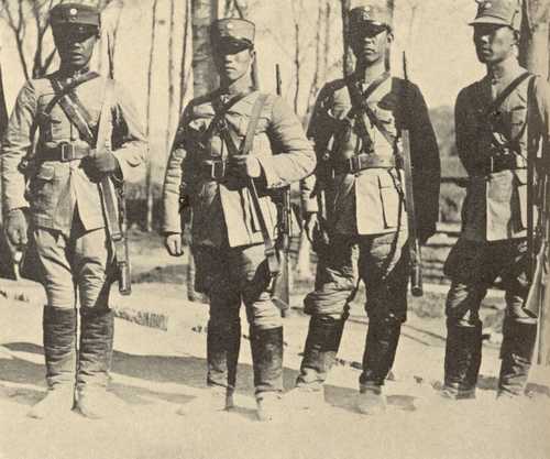 Chinese Soldiers with ZH-29