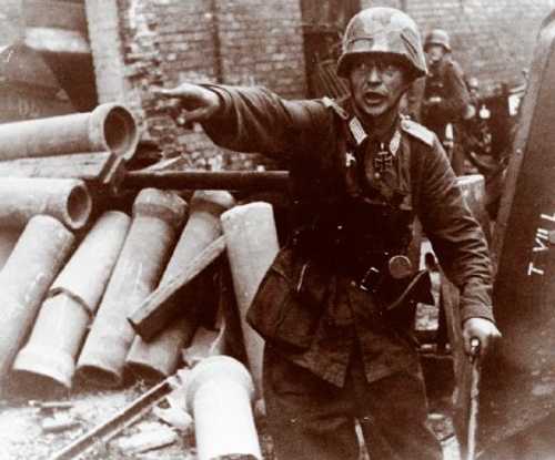  German officer in Warsaw 1944