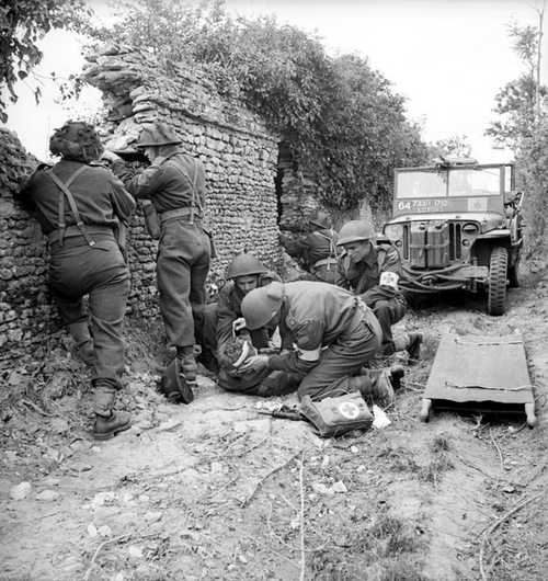 First Aid to a wounded soldier