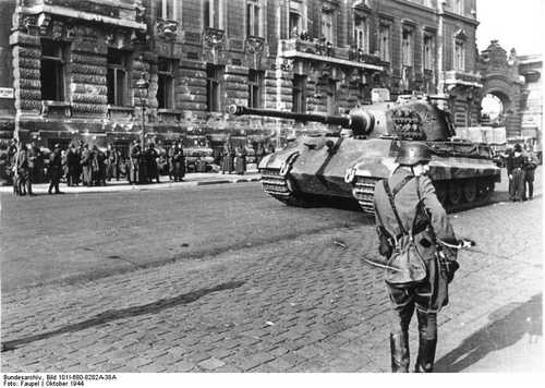 Tiger II - Budapest '44