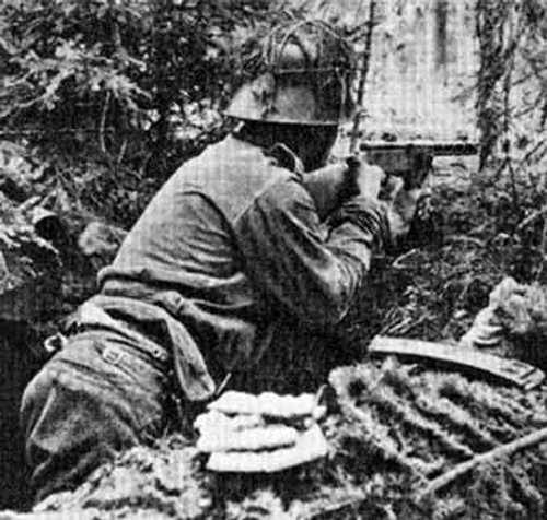 Sub machine gunner
