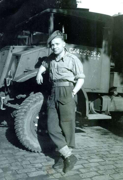 Pte. Earl Dermont Duxbury, Calgary Highlanders