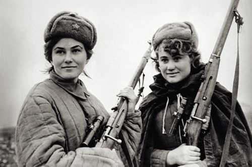 Ukrainian female snipers
