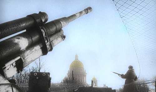 The sky over Leningrad.