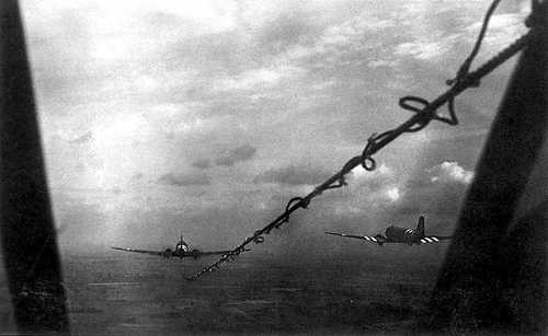 Gliders in tow