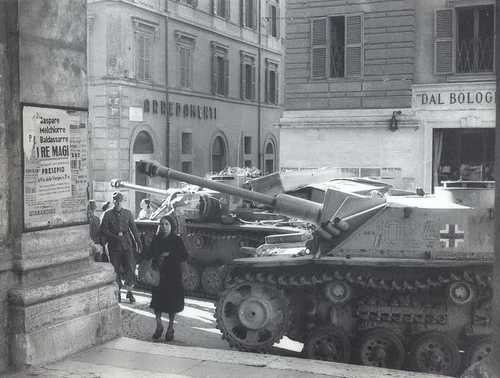 A day at Piazza del Popolo