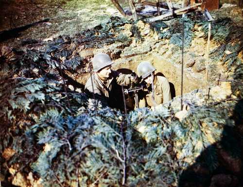 Mortar Crew with Fox Hole