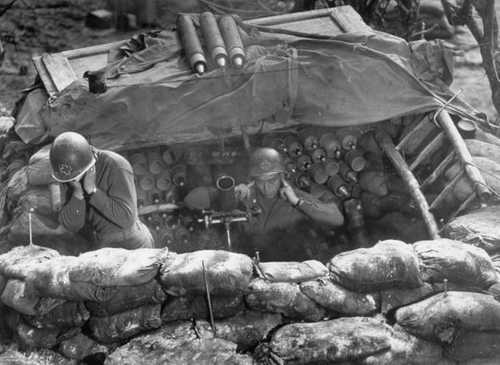 Mortar crew