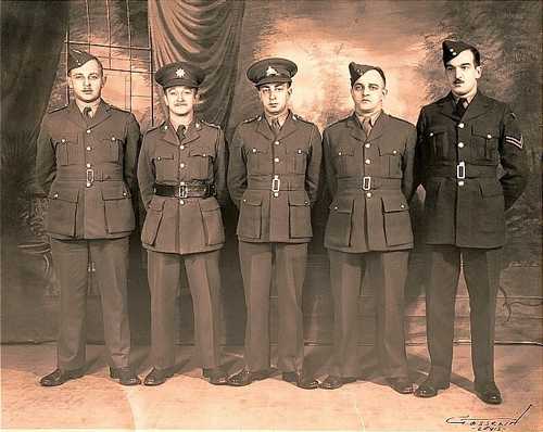 5 fères de Lévis, CANADA 1942