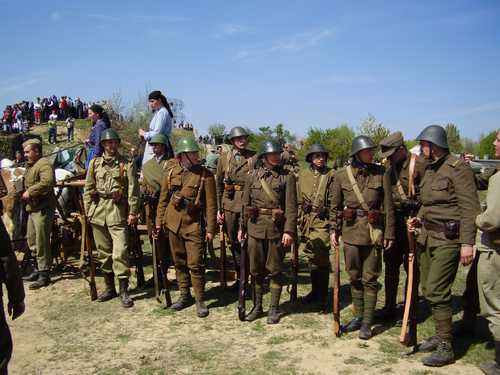 Model 1928 and Model 1938 Steel Helmet.