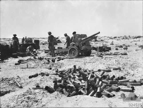 25-Pounder Guns, 2/8th Field Regiment