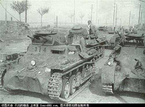 capture the chinese Pz-I-s