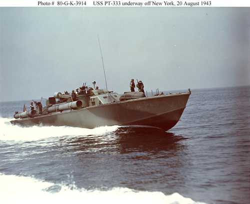 USS PT-333 underway off New York
