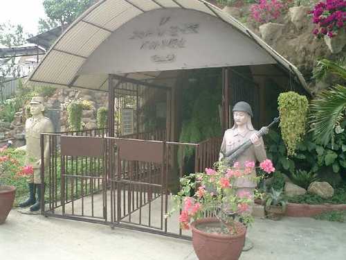 Japanese Tunnel