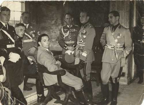 Goebbels with German and Italian officers