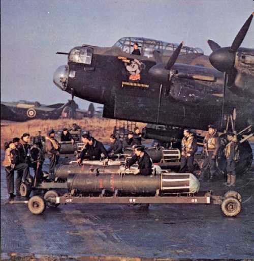 lancasters_from_syerston